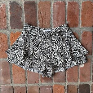 Zebra Print Ruffle Skort - Black & White